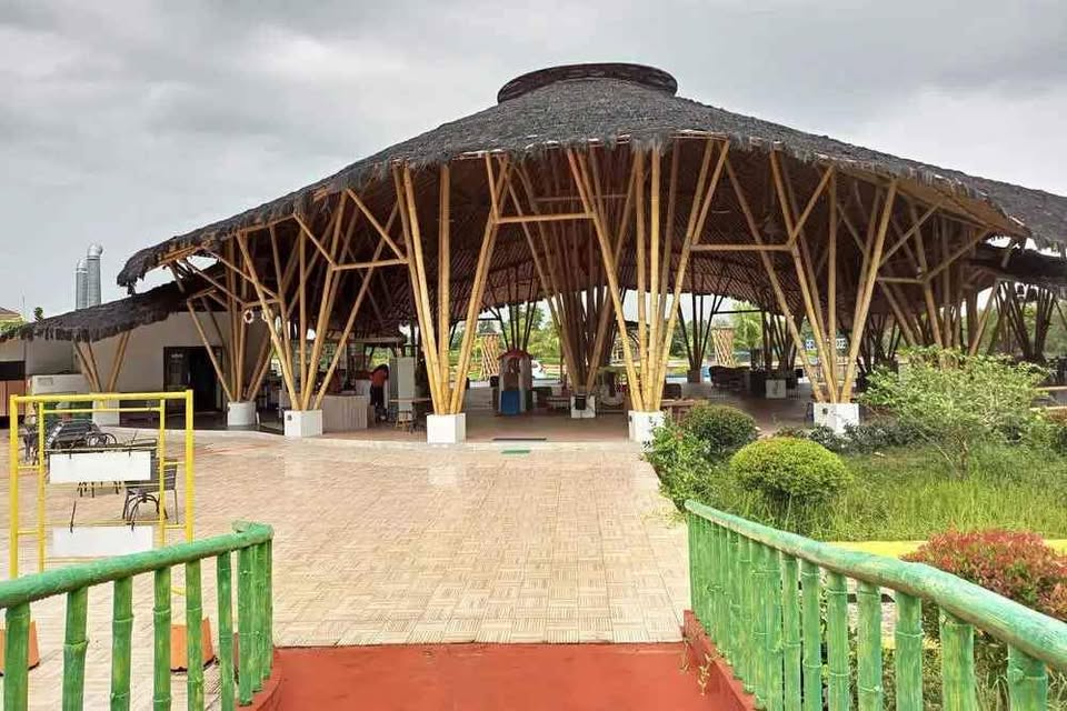 Hotel / Penginapan Murah Bangka Belitung Area Lodge Resto & Club House