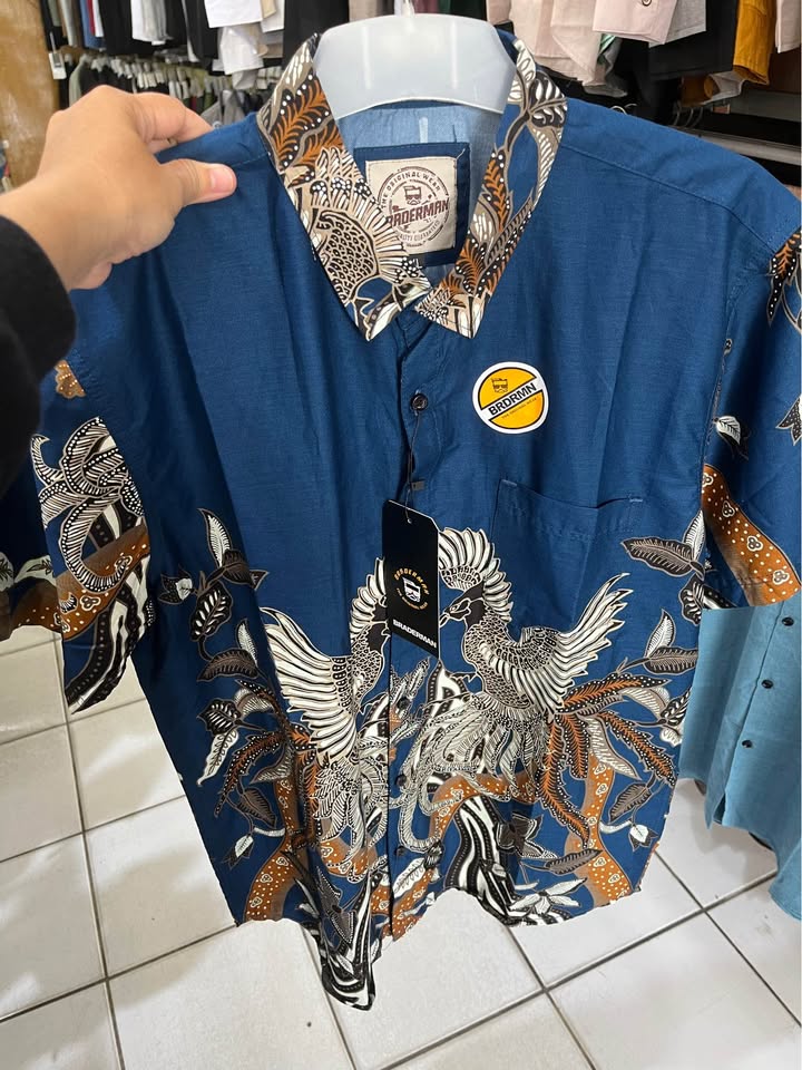 Kemeja batik pria