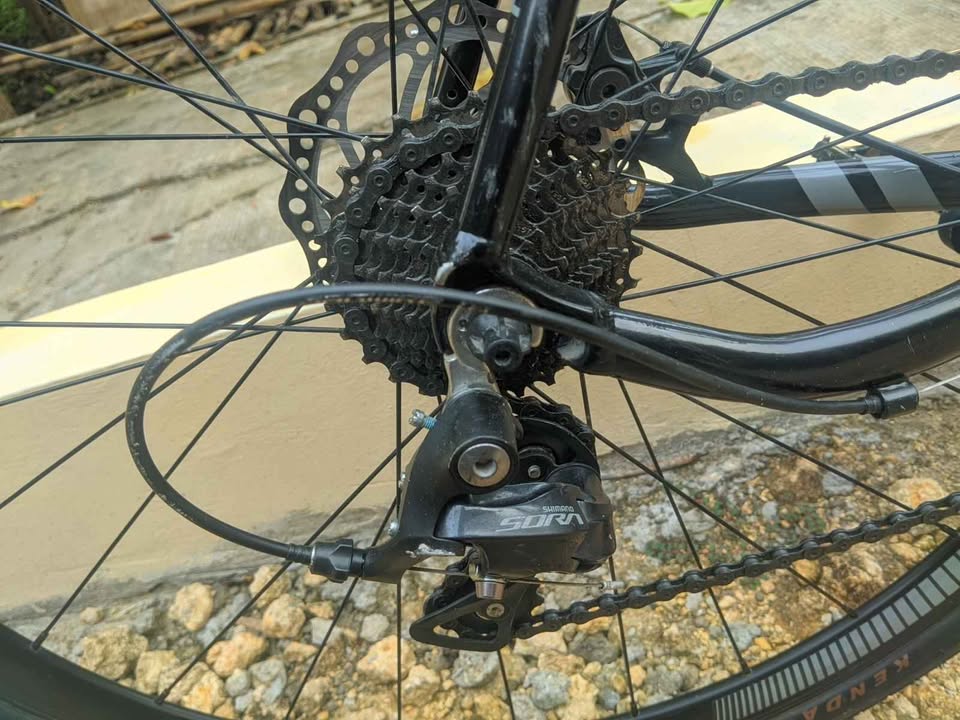 Sepeda Roadbike