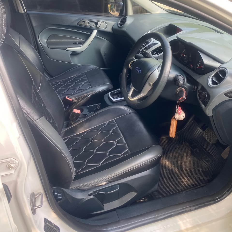 2012 Ford Fiesta 1.4 Manual
