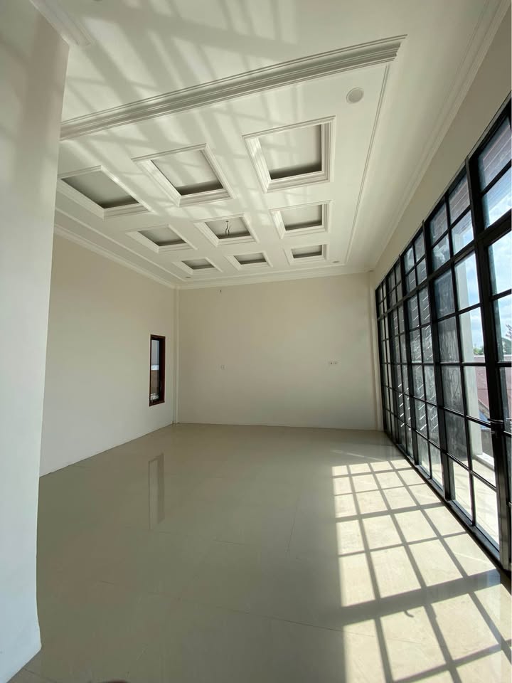 DIJUAL RUMAH MEWAH MODERN 2 LANTAI