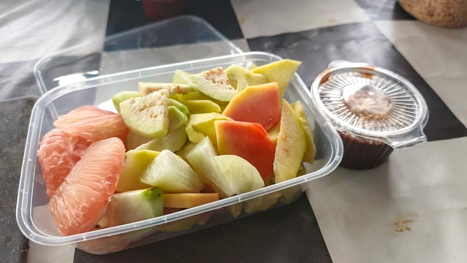 Selalu Ready Rujak Buah Segar