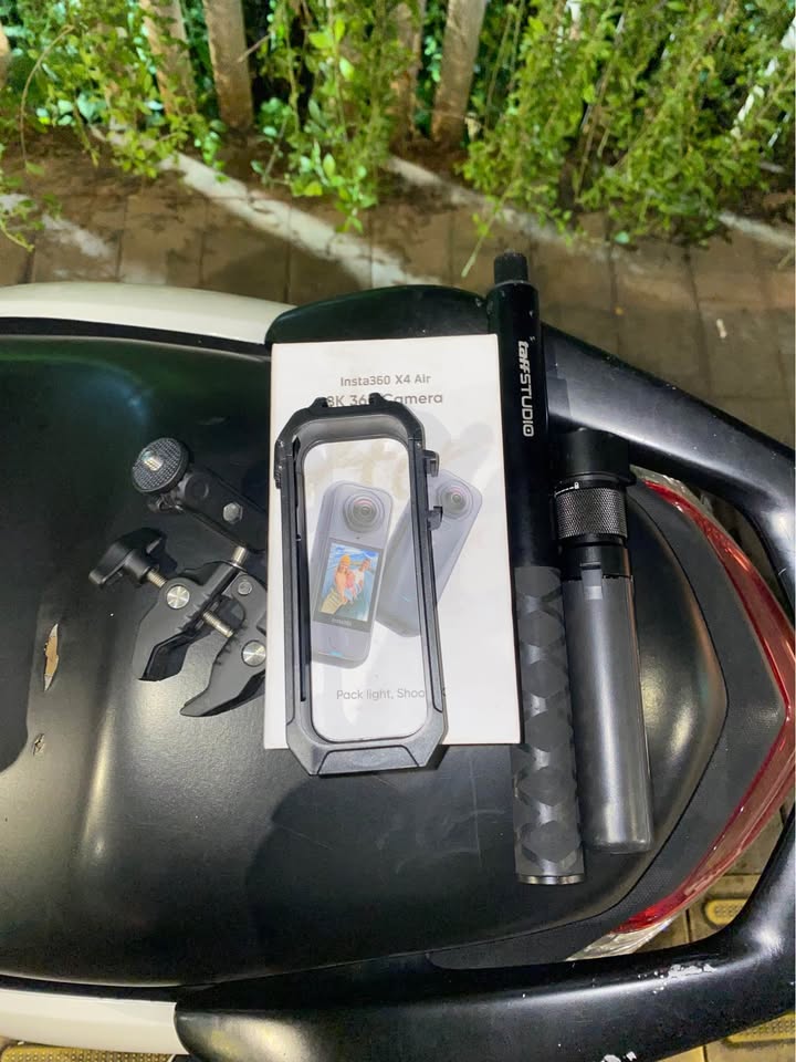 Insta 360 X 4 air