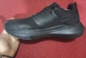 Sepatu running skechers