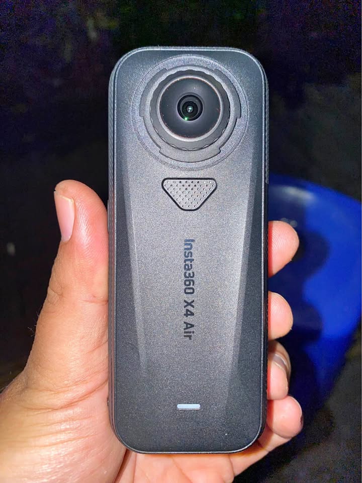 Insta 360 X 4 air