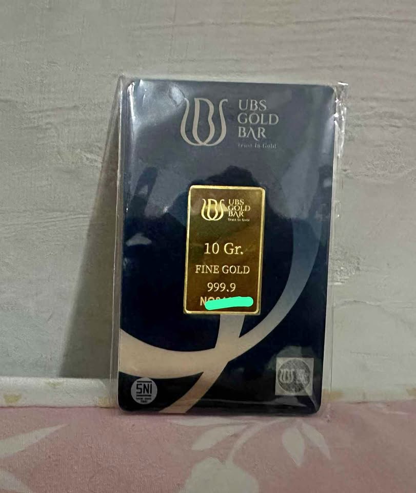 10 gram emas UBS