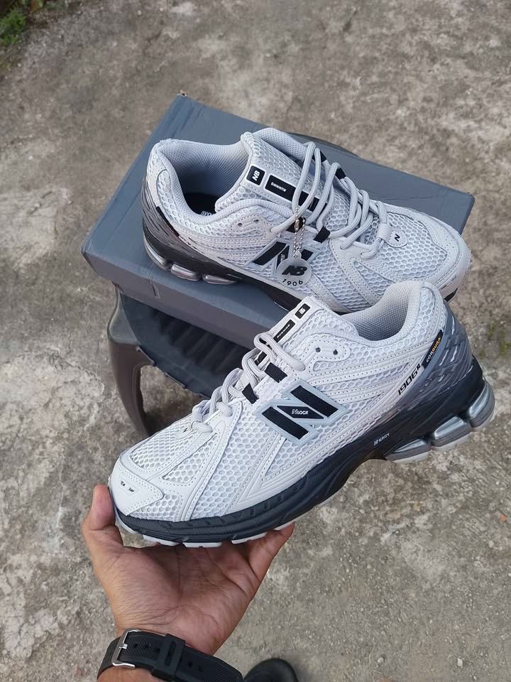 New balance 1906R cordura