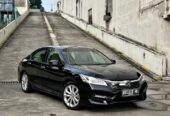 2016 Honda accord low km 8rb