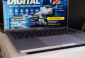 MacBook Pro M1 Like New 98% Mulus Fullset Jarang Dipakai