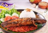 Menyediakan makanan dan bisa pesan/masak/antar
