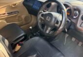 2015 Honda Brio Warna eksterior Red