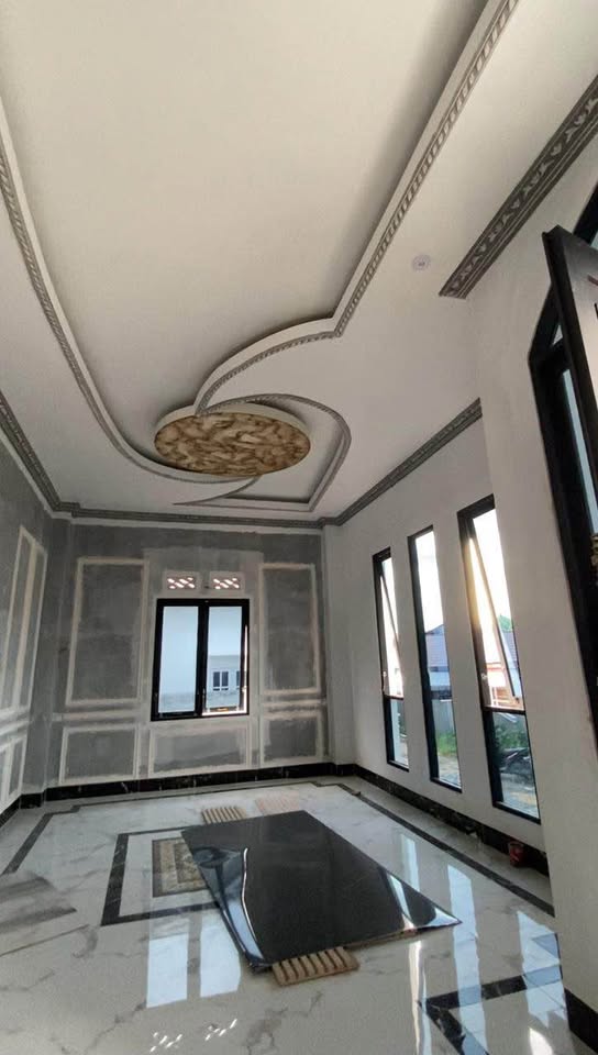RUMAH MEWAH CLASSY DALAM KOTA BANJARMASIN TENGAH