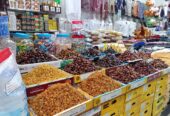 MENYEDIAKAN OLEH-OLEH KHAS MAKKAH