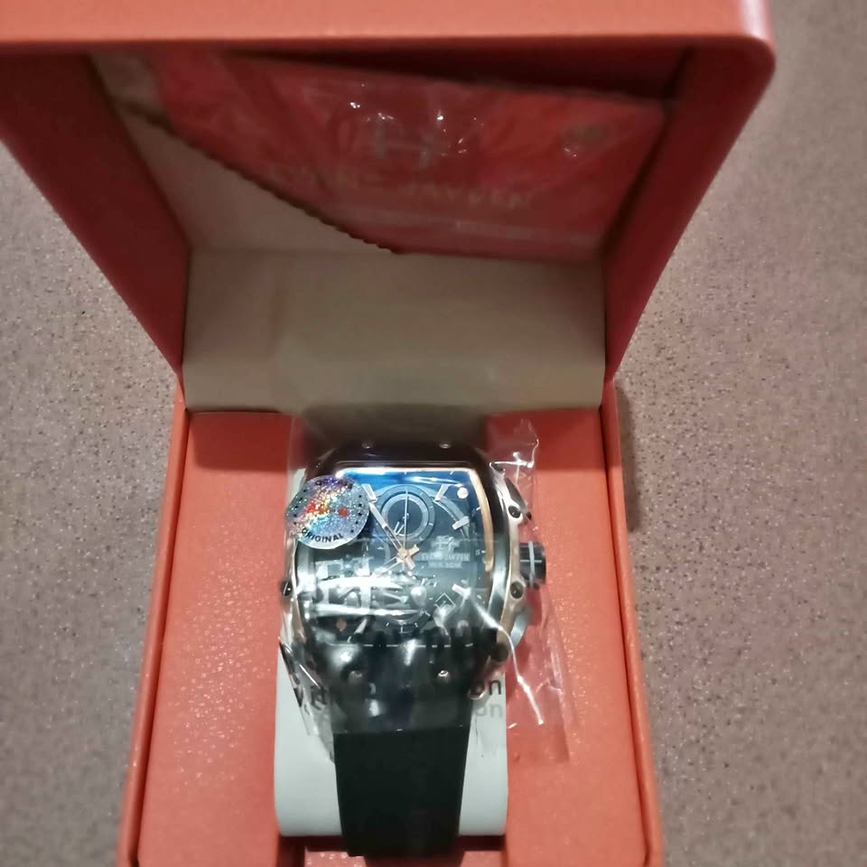 Jam tangan sporty original chronograph