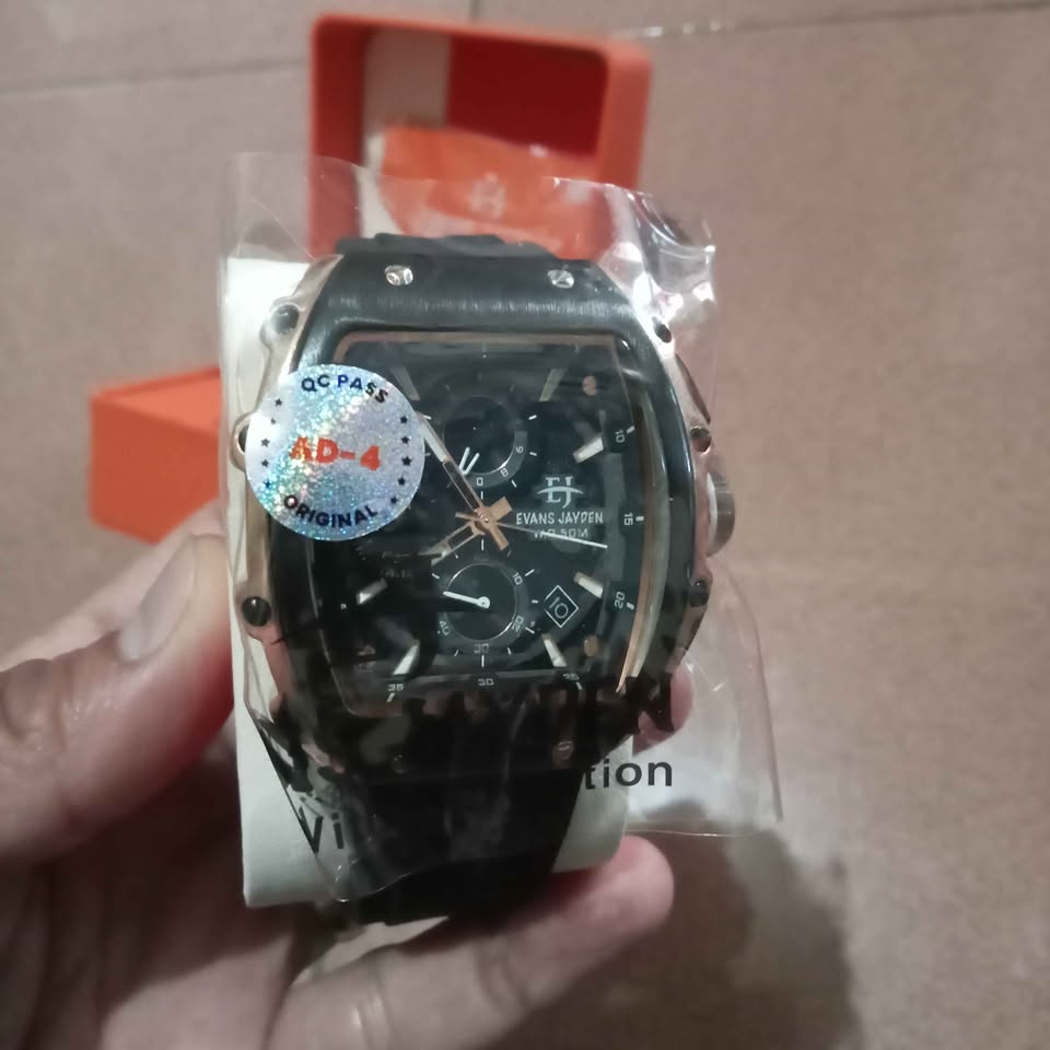 Jam tangan sporty original chronograph