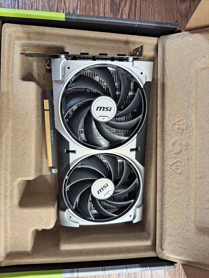 MSI RTX 5060 fullshett mulus