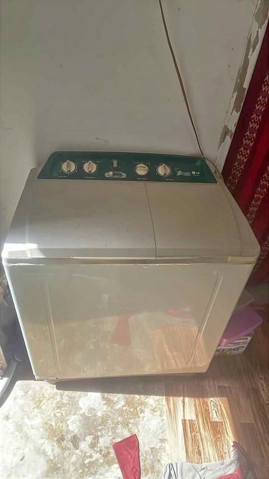 Di jual Mesin Cuci LG 9.5 kg