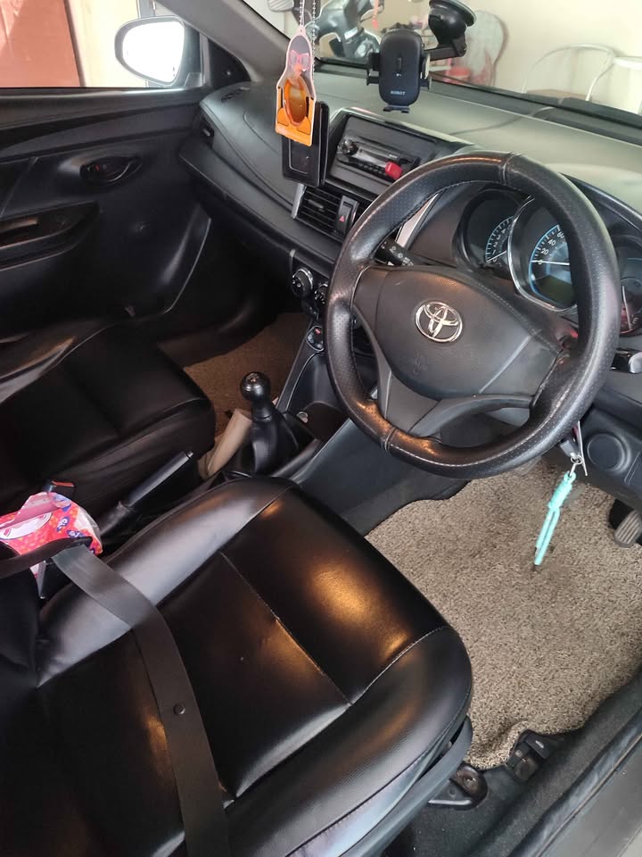 Vios limo 2013,mobil mulus rapi n bersih