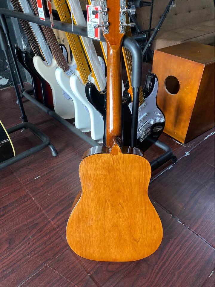 Gitar Custom Cort 3/4 Semi