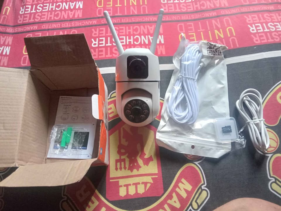 Cctv dual kamera lengkap sama memory 128gb+kabel data