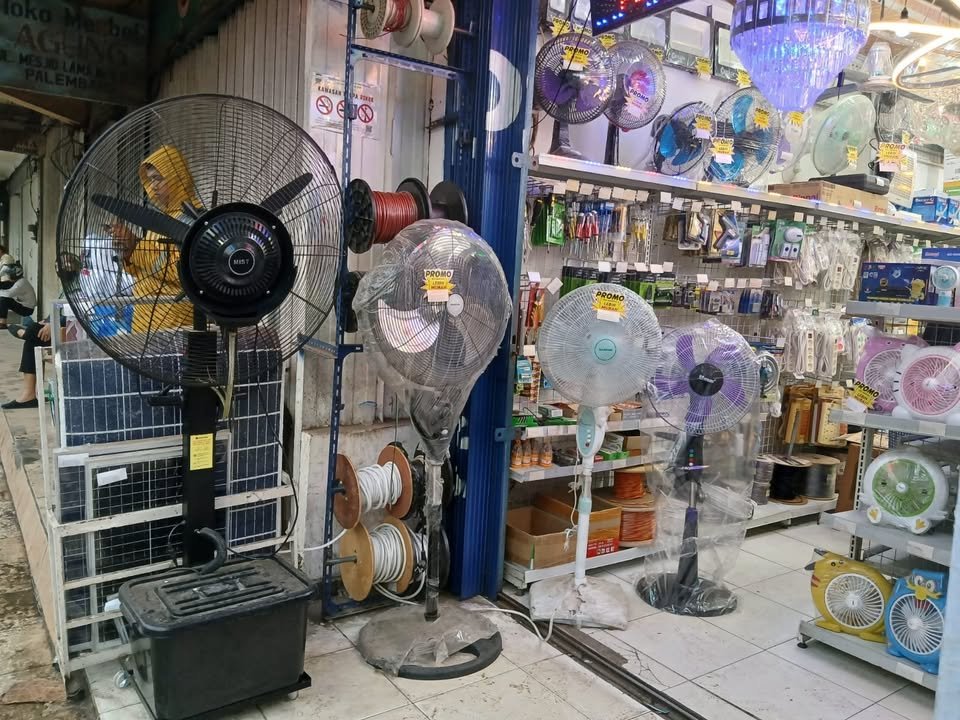 Kipas Angin Besi 12inch 2 in 1 / Kipas Angin Lantai Besi 2 in 1