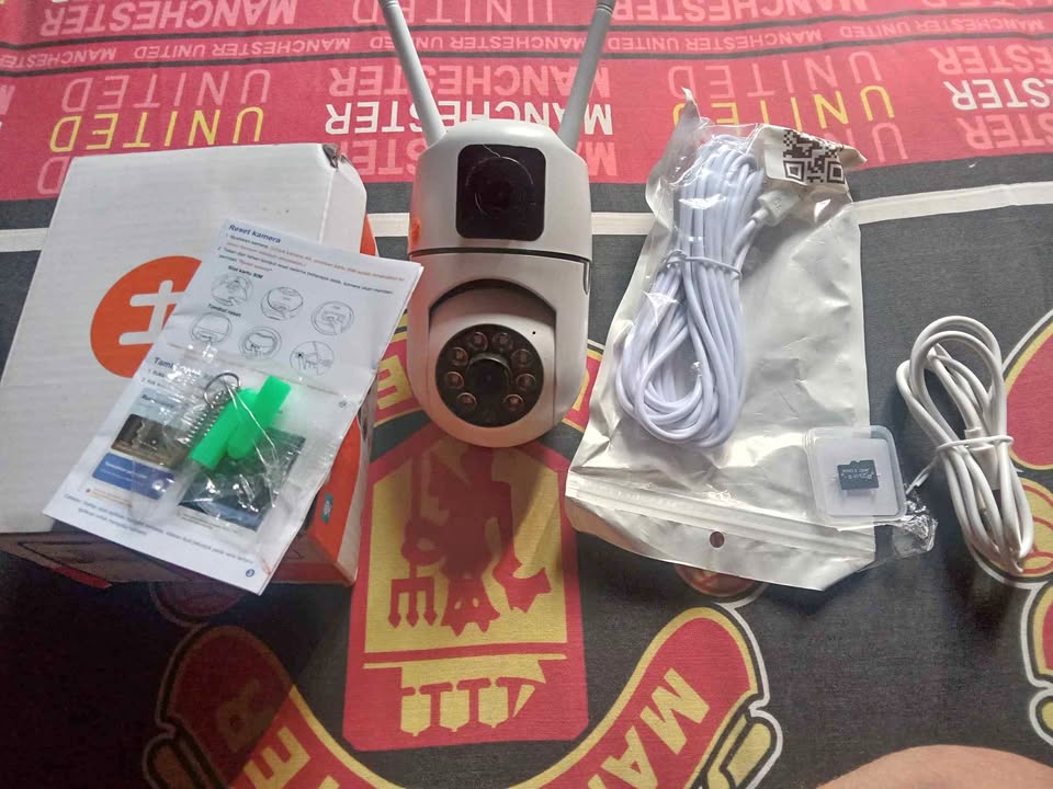 Cctv dual kamera lengkap sama memory 128gb+kabel data