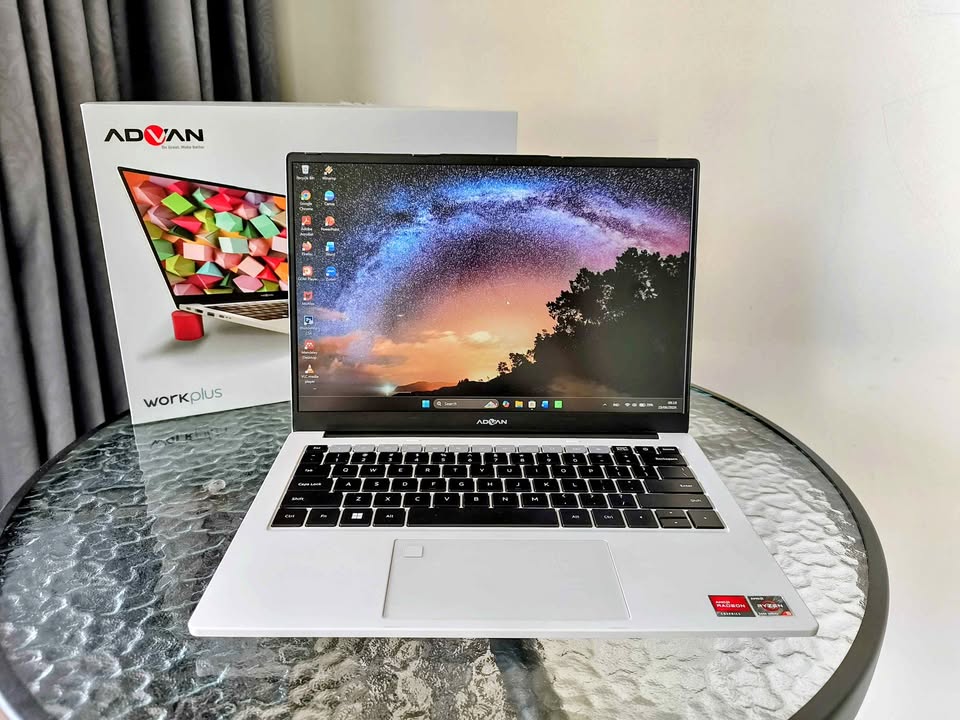 Advan Workplus AMD RYZEN 5 6600H 16/52 LIKE NEW