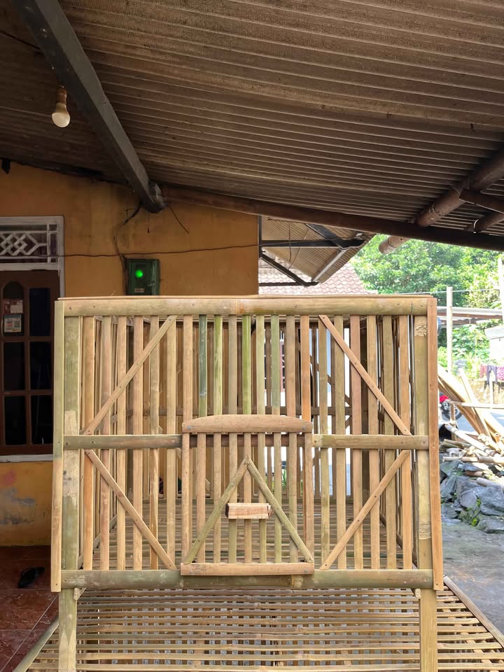 Kandang Ayam Bambu Menerima Pesanan