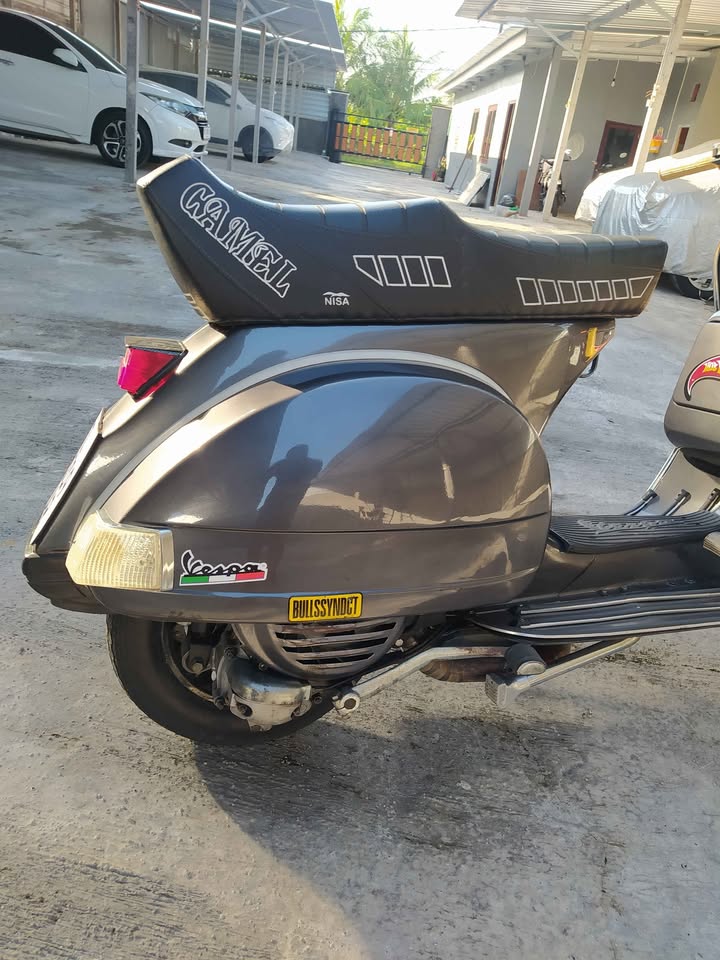 VESPA PX 150 Tahun 1981 Nego