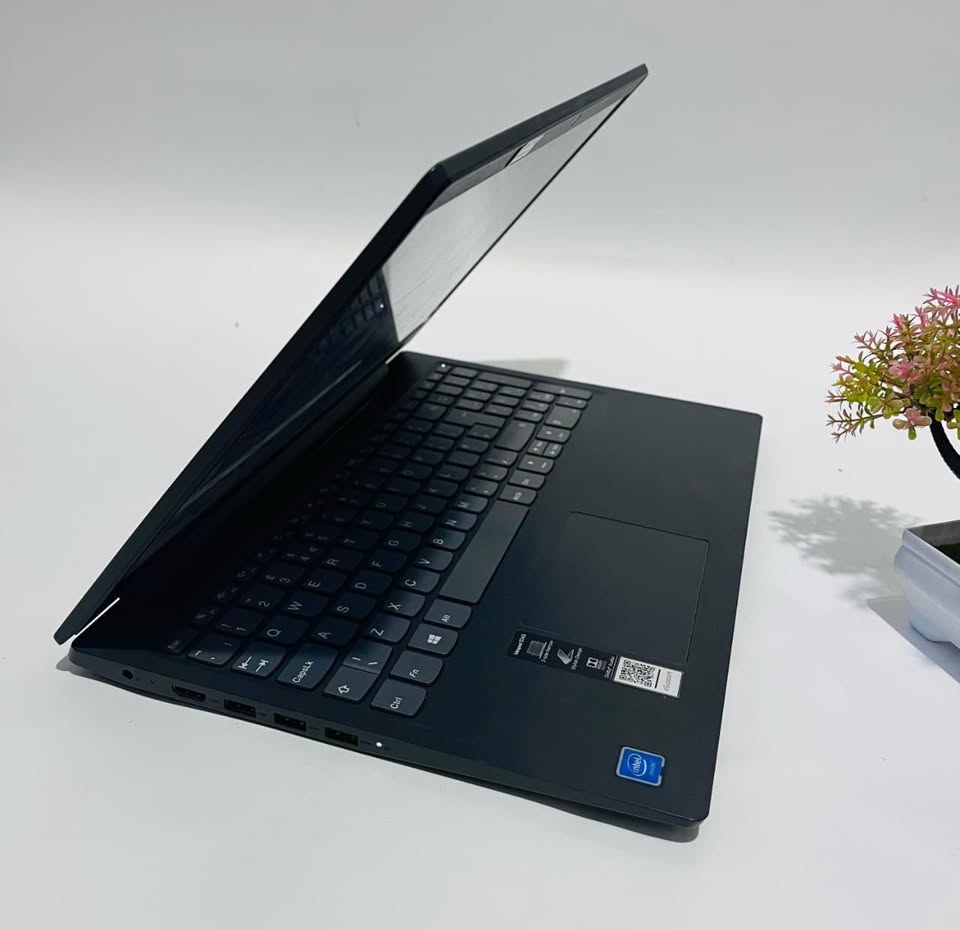 Laptop Lenovo Ideapad S145 Intel Celeron N4000 @1.10GHz (2CPUs)