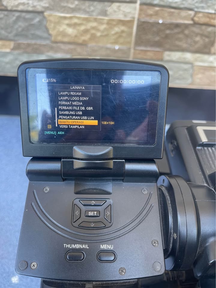Jual kamera panggul Sony 2500 + Drone Mavic Mini , 3 Batrei