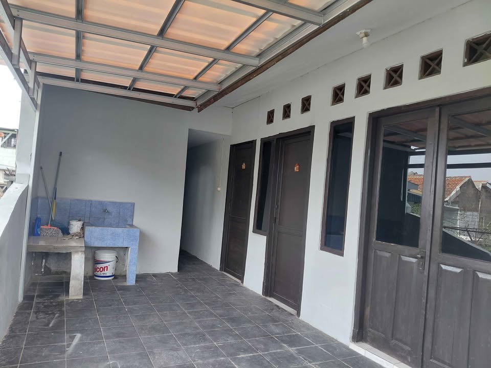 KONTRAKAN DAN KOST SUPER STRATEGIS