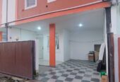 Sewa Rumah Nyaman Tenang 2 Lantai 3 Kamar Tukad Badung Renon