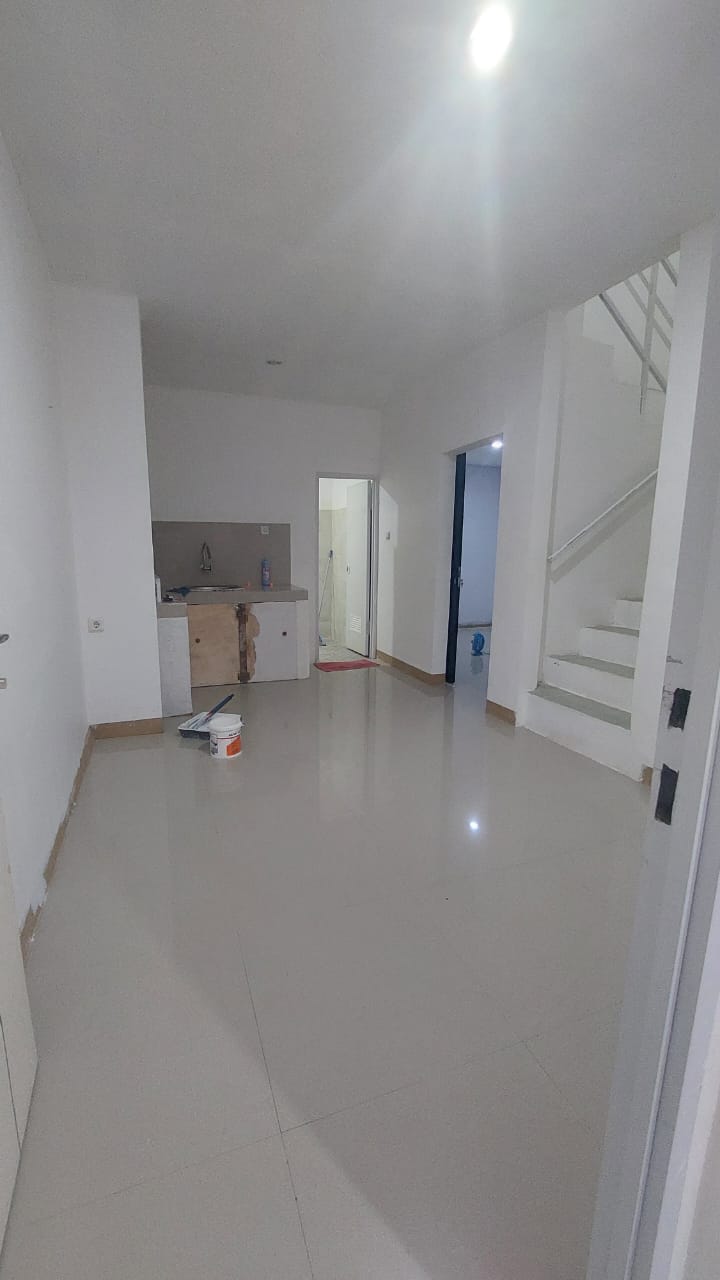 Sewa Rumah Nyaman Tenang 2 Lantai 3 Kamar Tukad Badung Renon