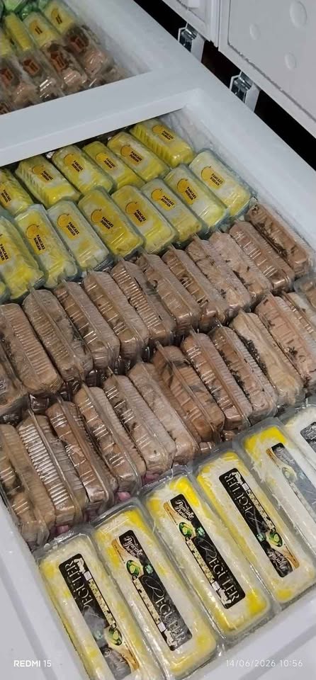 Distributor pancake durian dan fruit