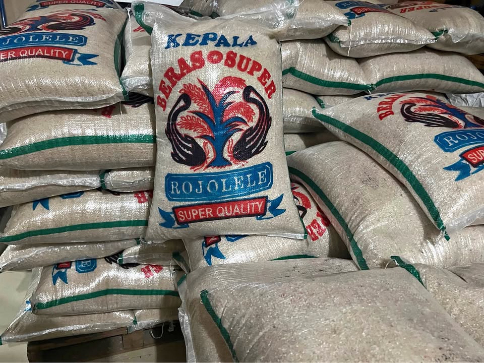 DIJUAL BERAS ROJO LELE SUPER 25 KG