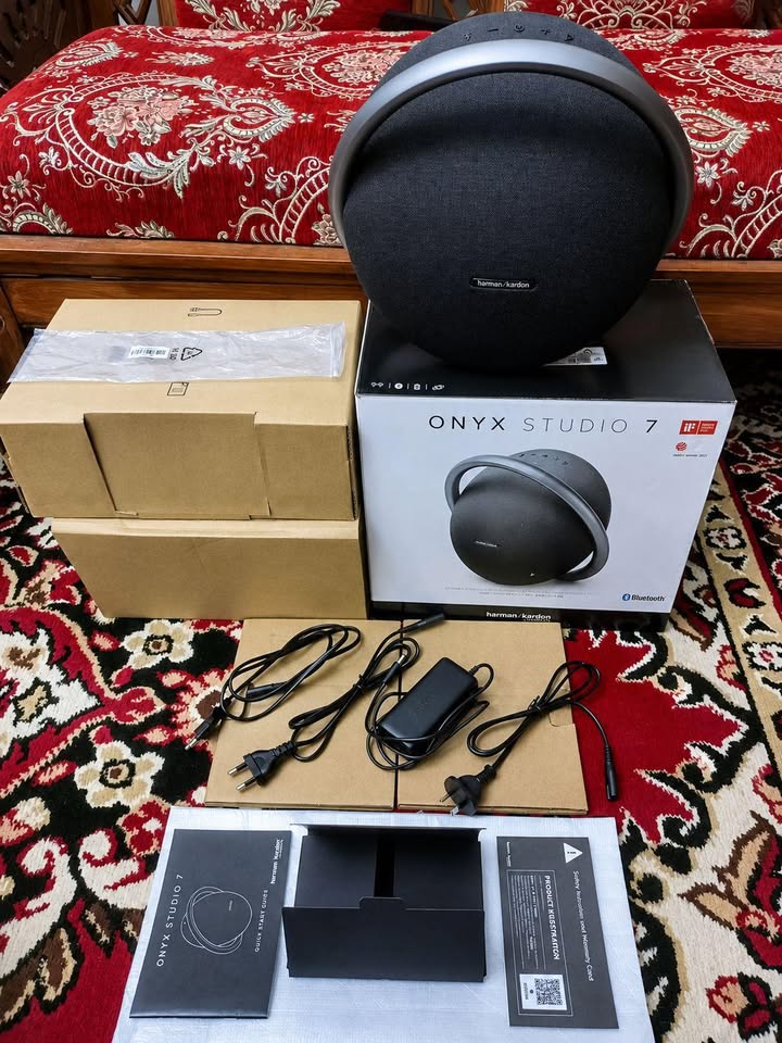 Speaker Harman Kardon Onyx 7 Mulus Fullset