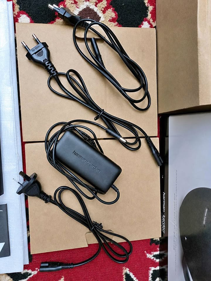 Speaker Harman Kardon Onyx 7 Mulus Fullset