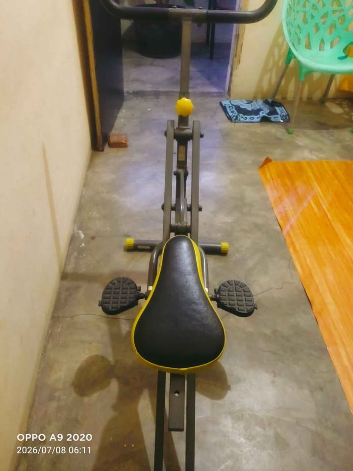 Alat olahraga utk mengecilkan paha dan betis