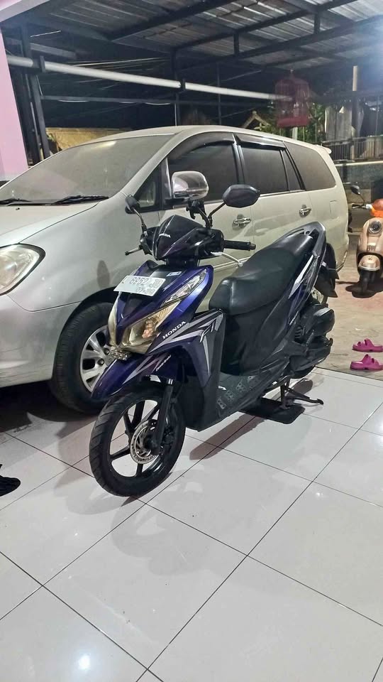 Honda Vario 125 KZR Tahun 2013