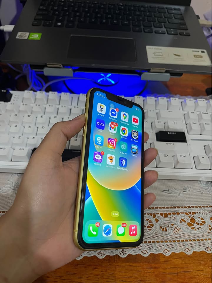Iphone 11 128gb mulus lancar terawat