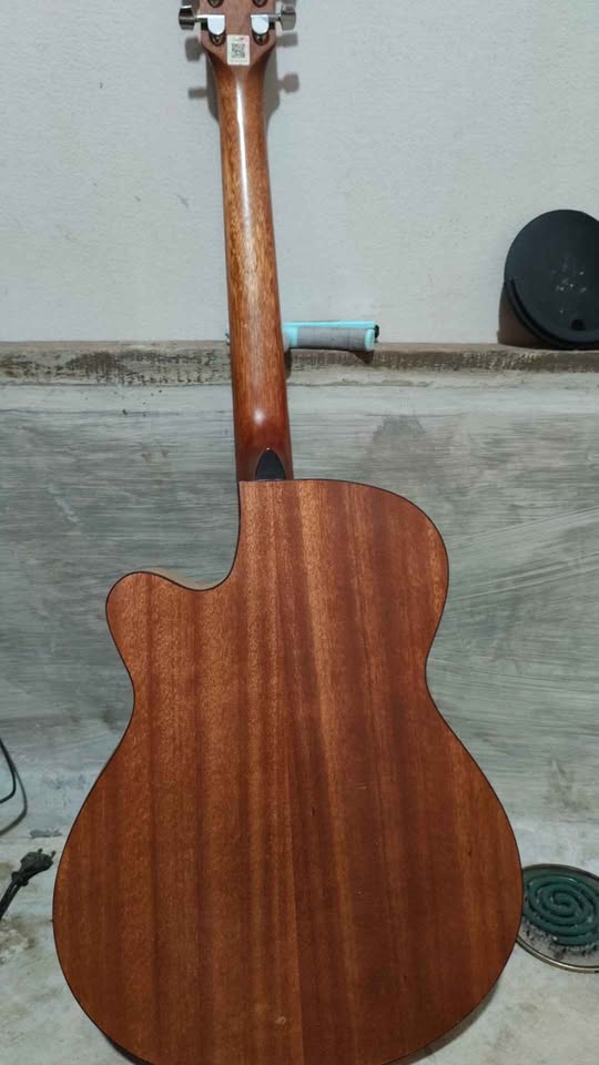 Dijual gitar cowboy sleam gwc 235 Na