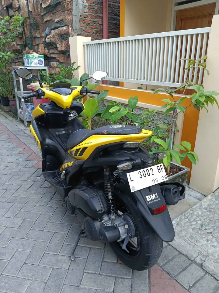 Jual yamaha aerox tahun 2018