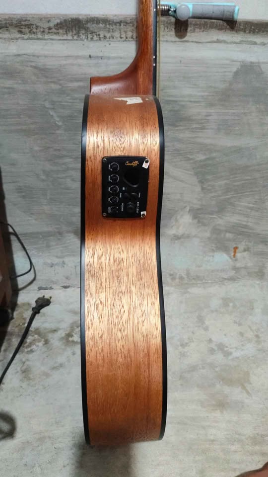 Dijual gitar cowboy sleam gwc 235 Na