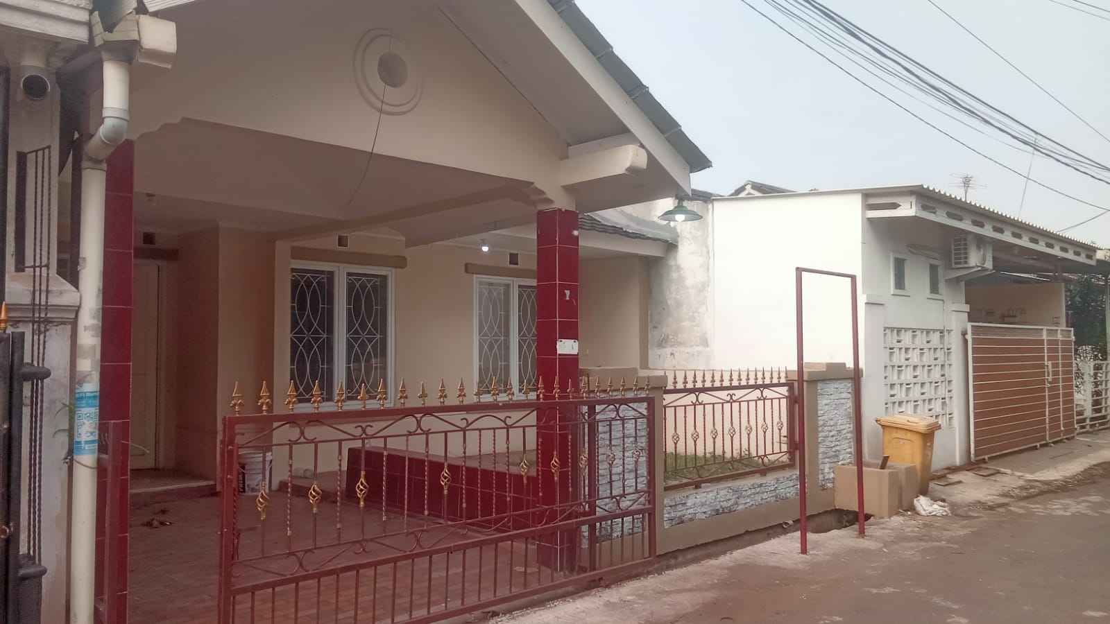 DIJUAL RUMAH SIAP HUNI – HARGA MENARIK!