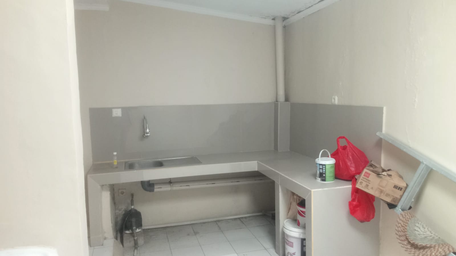 DIJUAL RUMAH SIAP HUNI – HARGA MENARIK!