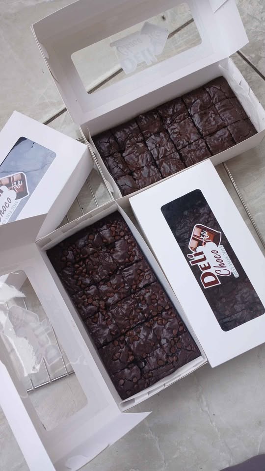 Fudgy Brownies, Chiffon Cake, Banana Bread, Soft Cookies