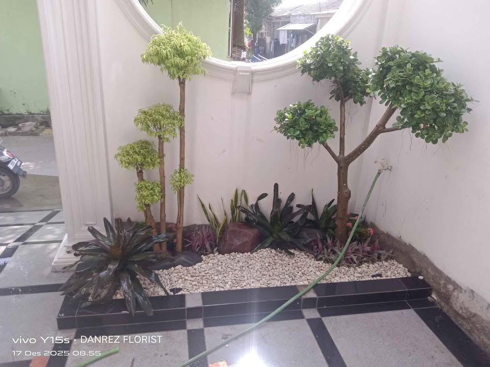 Jasa Pembuatan Dan Penataan Taman Minimalis