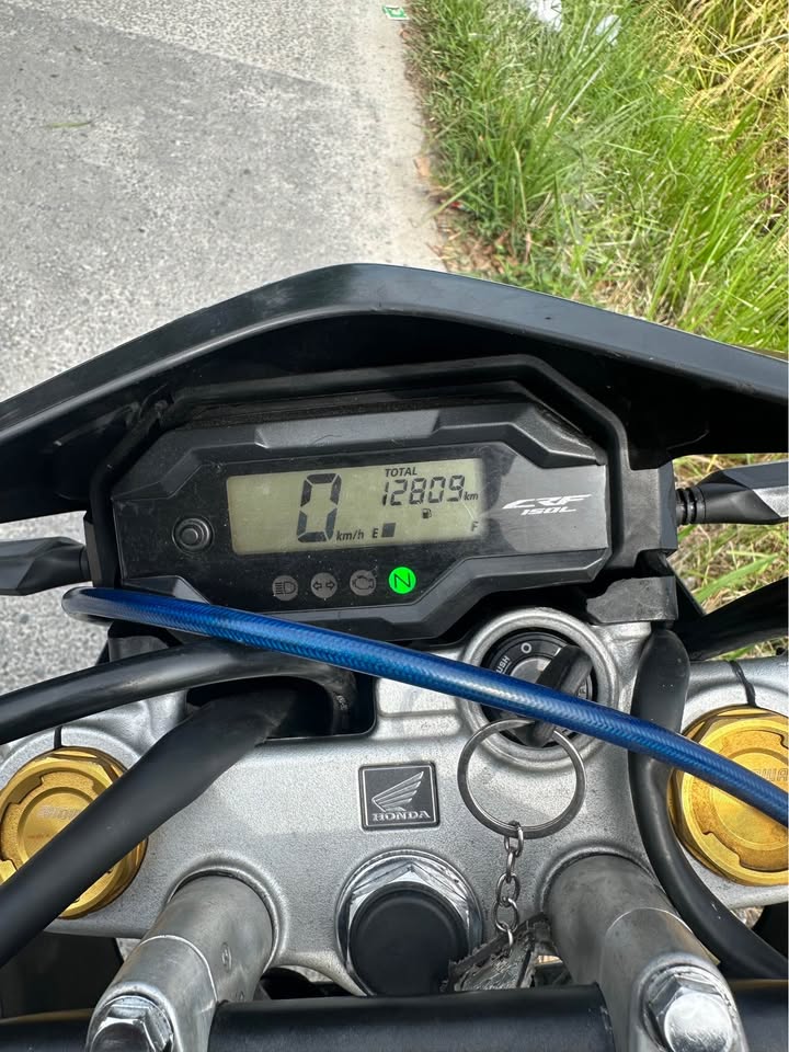 Di JuAL 2024 Honda Crf Surat Lengkap