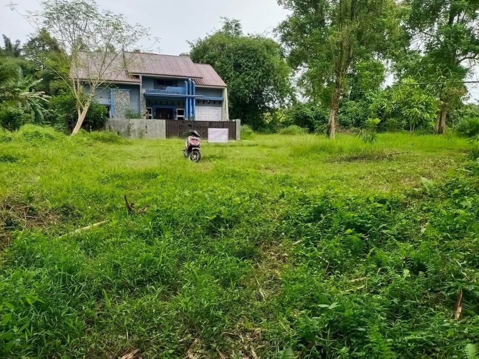 Di Jual 3 KT 3 KM – Rumah